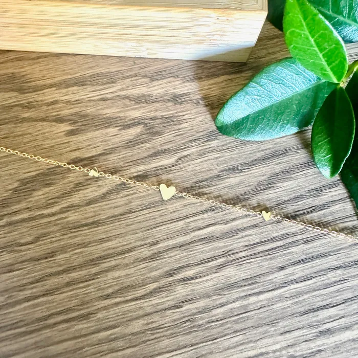 Bracelets iszi ONLINE Tiny Hearts Bracelet