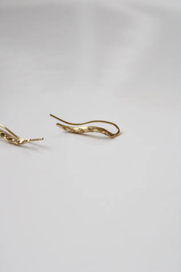 Jubilee Thrift Diamond Cut Wave 14KT Yellow Gold Ear Climber Earrings