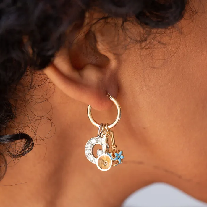 Earrings Vintage English French Poodle 9k Gold Dog Charm