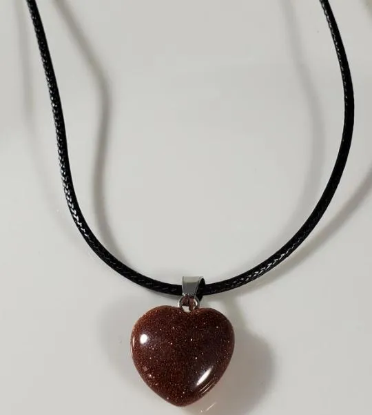 Necklaces POLLY N1508 Copper Glitter Heart Natural Quartz Stone on Leather Cord Necklace with FREE Earrings Necklaces POLLY N1508 Copper Glitter Heart Natural Quartz Stone on Leather Cord Necklace with FREE Earrings