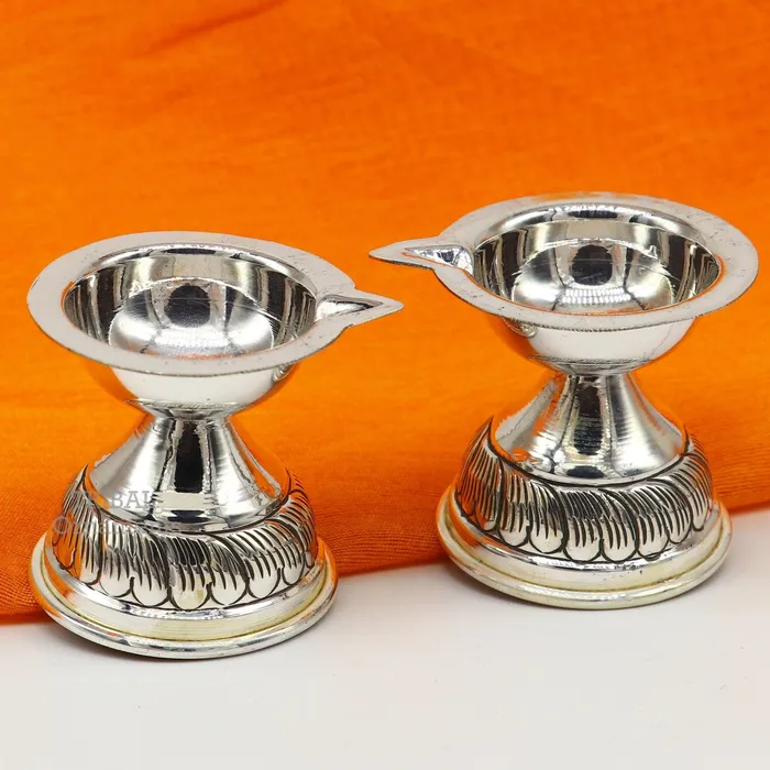 Rings TRIBAL ORNAMENTS 925 sterling silver customized chitai work kandrai work design oil lamp silver Deepak silver temple article puja utensils art su766
