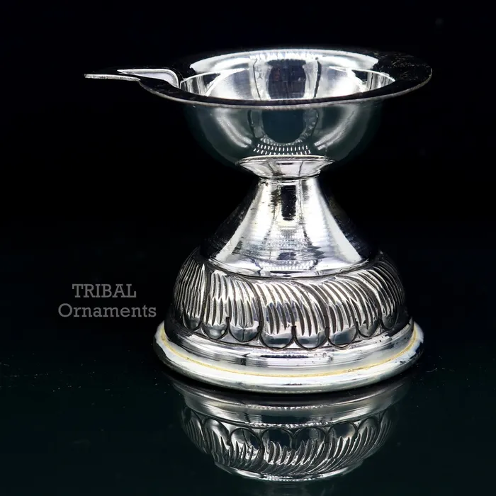 Rings TRIBAL ORNAMENTS 925 sterling silver customized chitai work kandrai work design oil lamp silver Deepak silver temple article puja utensils art su766