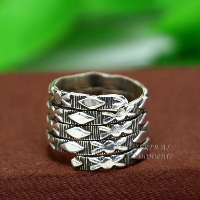 TRIBAL ORNAMENTS Rings 925 Sterling silver Vintage handmade solid spiral design ring band excellent tribal customized belly dance hippie boho jewelry sr345