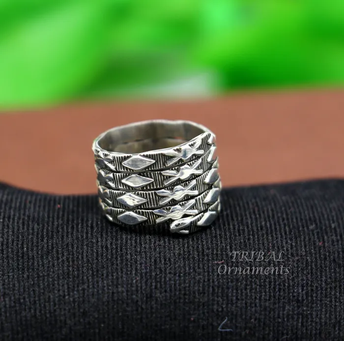 TRIBAL ORNAMENTS Rings 925 Sterling silver Vintage handmade solid spiral design ring band excellent tribal customized belly dance hippie boho jewelry sr345