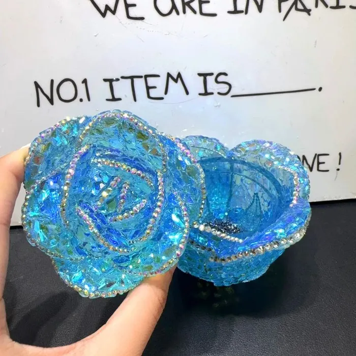Earrings IntoResin Handmade Diamond Rose Flower Storage Box Resin Molds