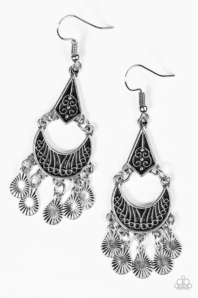 Earrings Paparazzi Earring Shimmering Sands Silver Paparazzi Jewelry