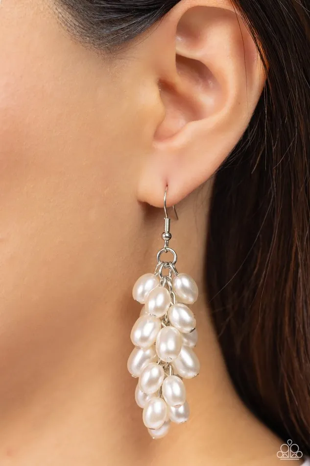 Earrings Paparazzi Jewelry Paparazzi Earring Pearl Posse White