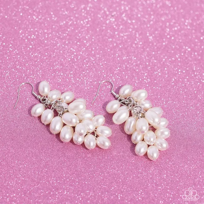 Earrings Paparazzi Jewelry Paparazzi Earring Pearl Posse White
