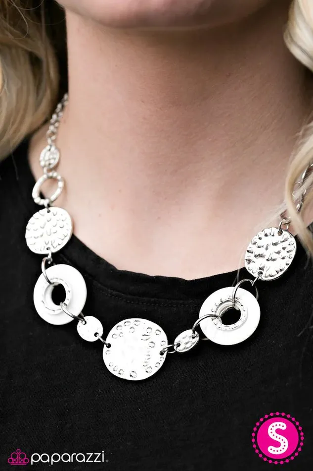 Necklaces Paparazzi Jewelry Paparazzi Necklace Endless Shores White