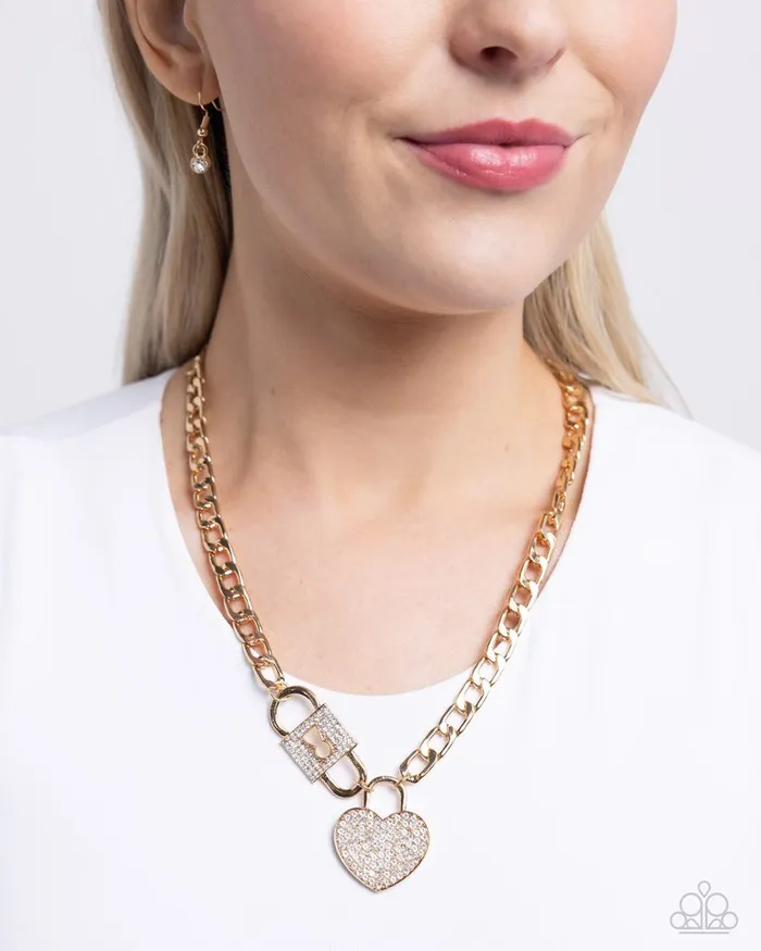 Necklaces Paparazzi Necklace Lock Up Your Love Gold Paparazzi Jewelry
