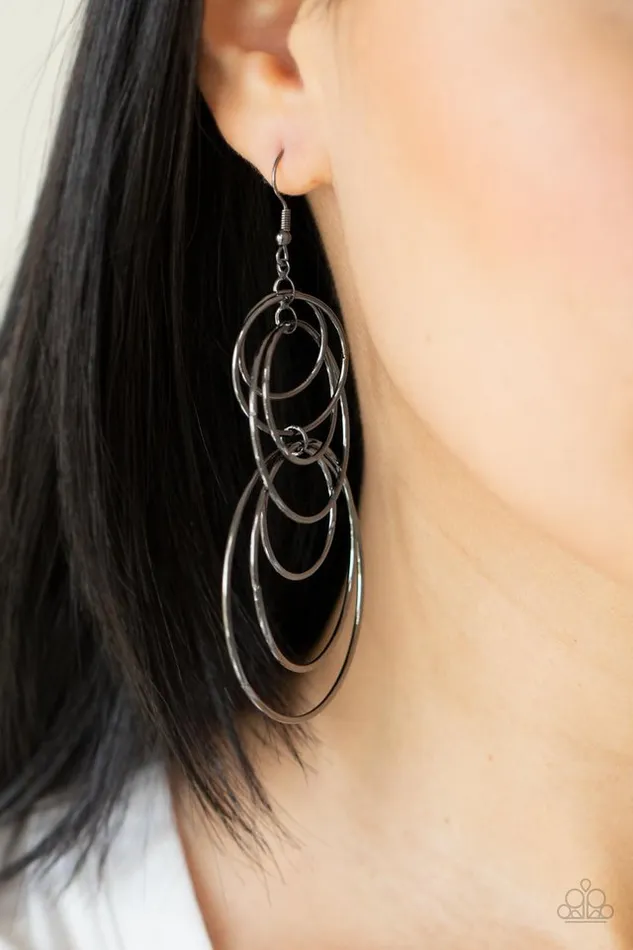 Paparazzi Earring I Feel Dizzy Black Paparazzi Jewelry Earrings