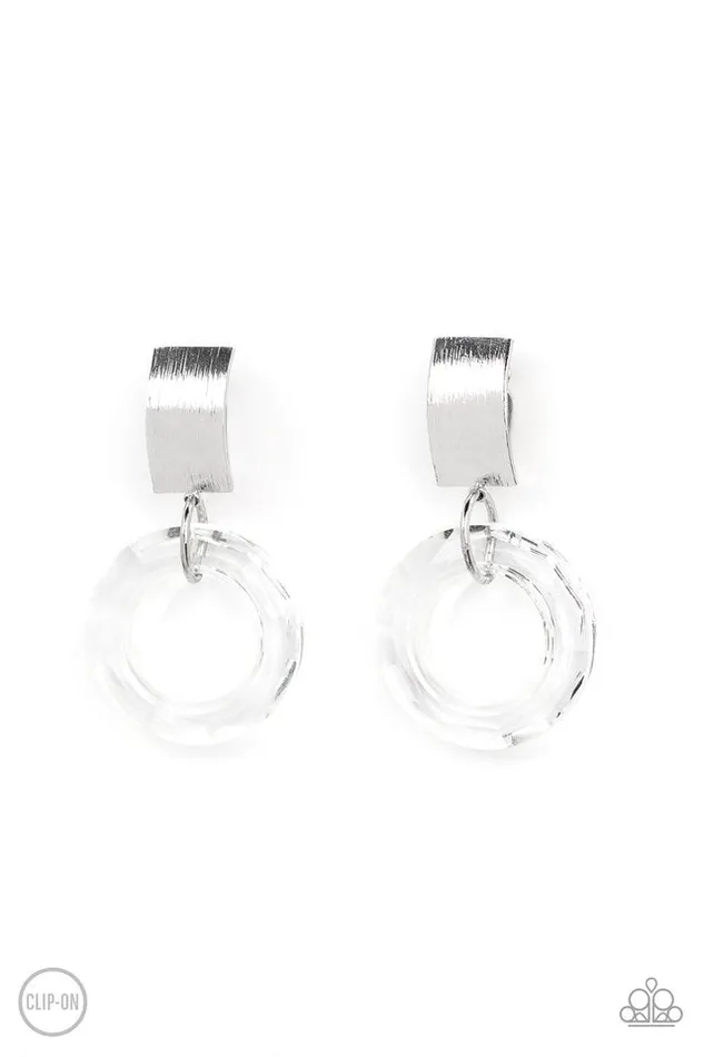 Paparazzi Jewelry Earrings Paparazzi Earring Clear Out White Paparazzi Jewelry Earrings Paparazzi Earring Clear Out White