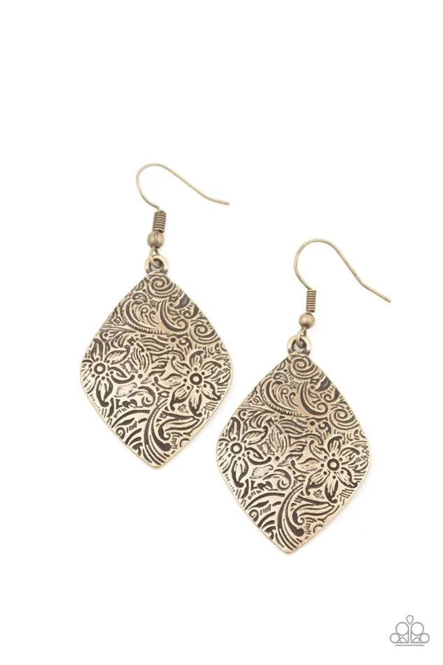 Paparazzi Jewelry Earrings Paparazzi Earring Flauntable Florals Brass