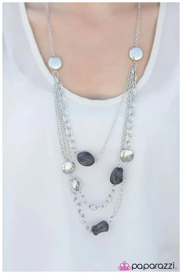 Paparazzi Jewelry Necklaces Paparazzi Necklace Interstellar Silver