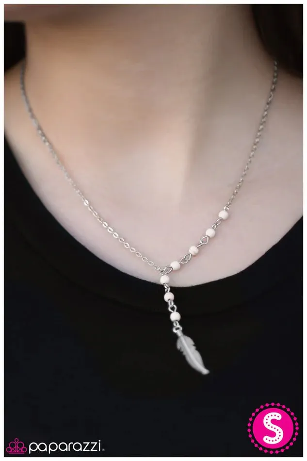 Paparazzi Jewelry Necklaces Paparazzi Necklace Leaving The Nest White