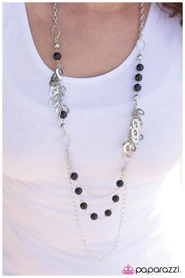 Paparazzi Jewelry Necklaces Paparazzi Necklace Shake It Off Black