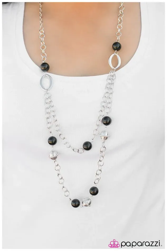 Paparazzi Jewelry Paparazzi Necklace Go Down In History Black Necklaces