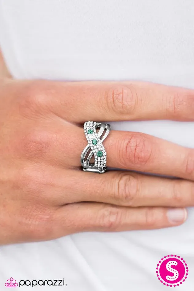 Paparazzi Jewelry Paparazzi Ring The GLITTER Brick Road Green Rings