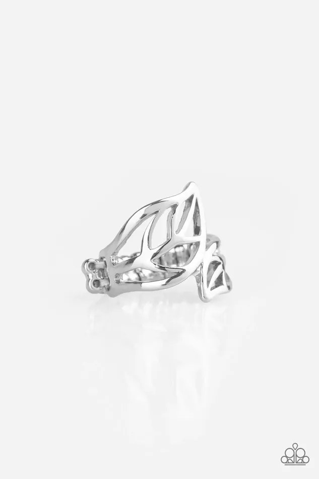 Paparazzi Jewelry Rings Paparazzi Ring LEAF It All Behind Silver