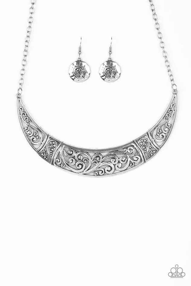 Paparazzi Necklace Bull In A China Shop Silver Paparazzi Jewelry Necklaces Paparazzi Necklace Bull In A China Shop Silver Paparazzi Jewelry Necklaces