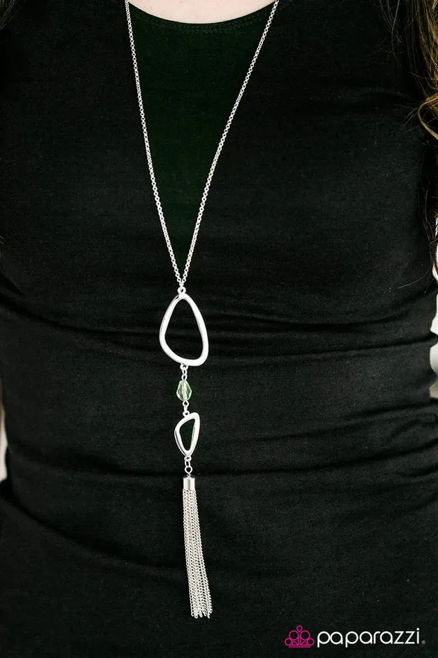 Paparazzi Necklace Diva Dynasty Green Paparazzi Jewelry Necklaces