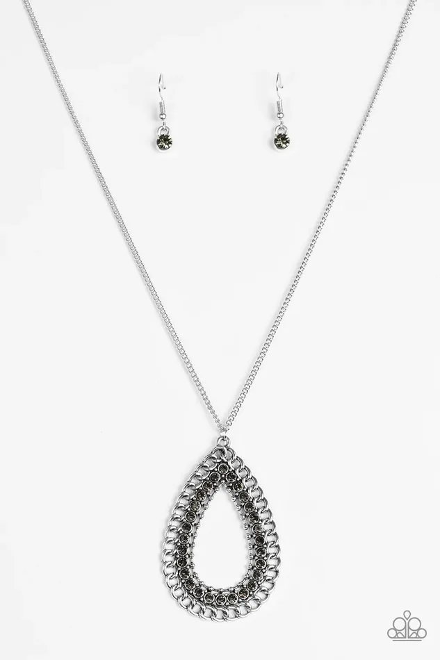 Paparazzi Necklace Drippin In Drama Silver Paparazzi Jewelry Necklaces