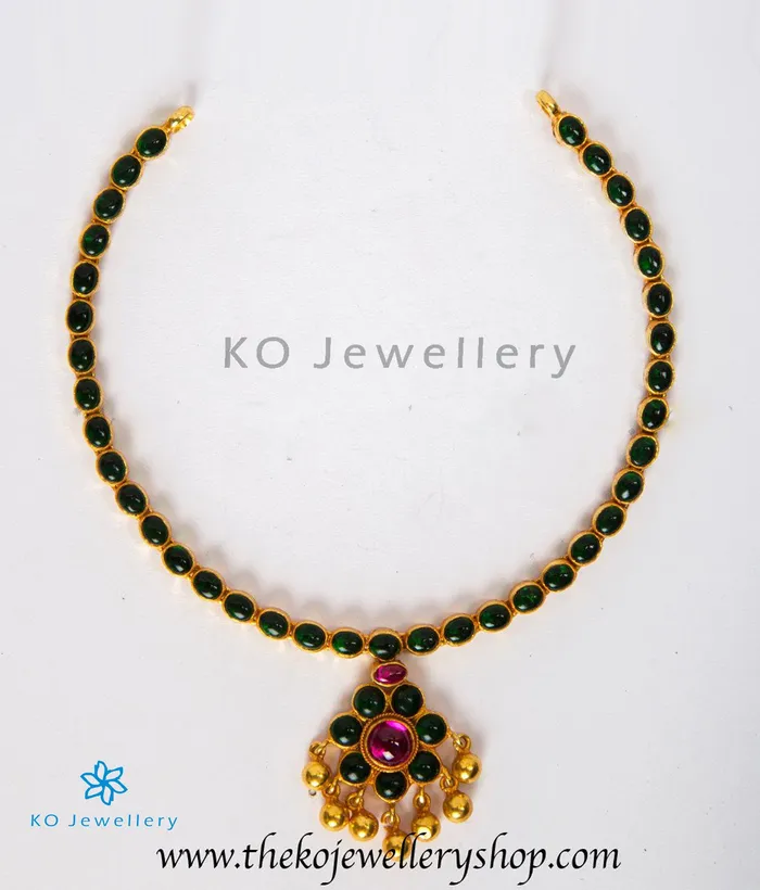Silversmith Necklaces The Samprathi Silver Necklace