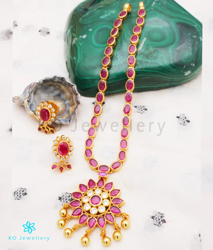 The Kannaki Silver Kempu Necklace Silversmith Necklaces