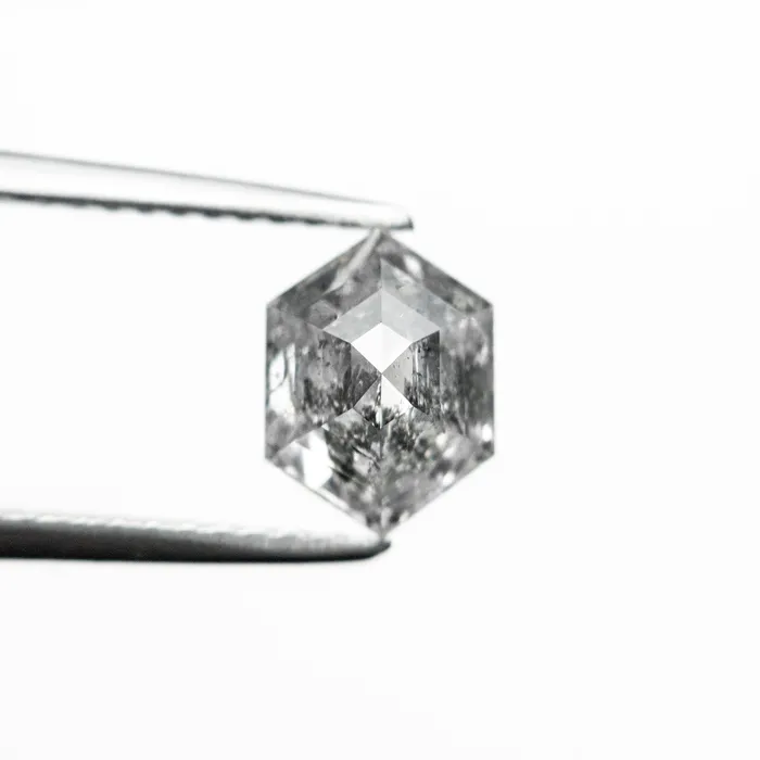 129ct 787x581x386mm Hexagon Step Cut 2487401 Misfit Diamonds Rings