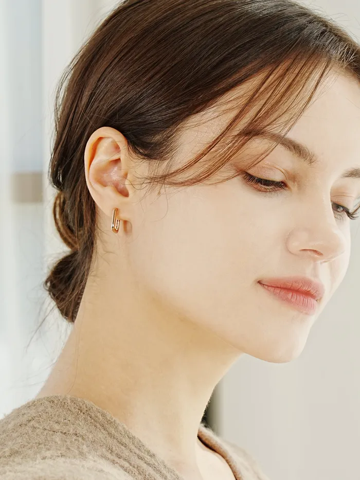 14K 18K Round Square Cartilage Hoop Earring MinimalBijoux Earrings