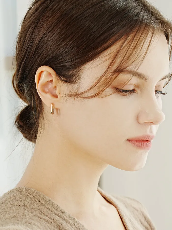 14K 18K Round Square Cartilage Hoop Earring MinimalBijoux Earrings