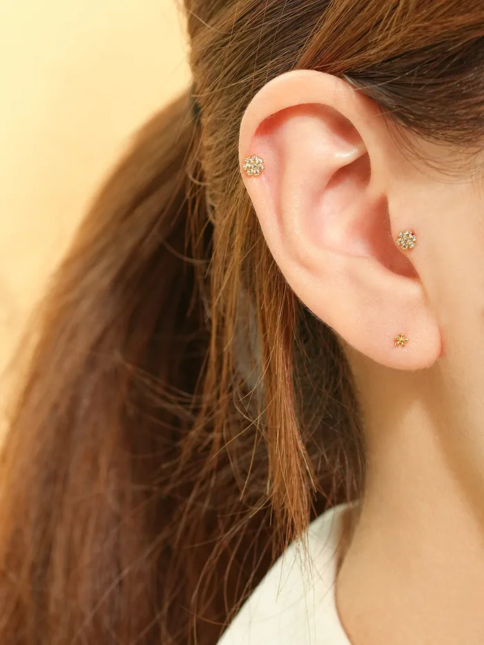 14K Gold Dandelion Cartilage Earring 20G MinimalBijoux Earrings