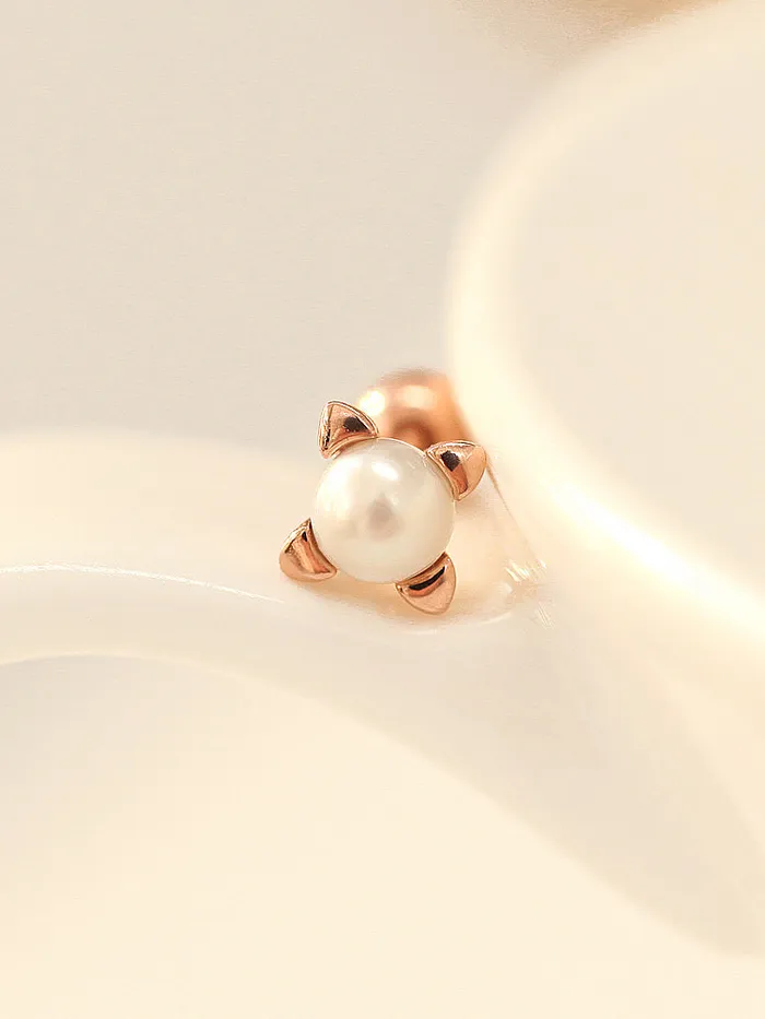 14K Gold Square Point Pearl Cartilage Earring 18G16G MinimalBijoux Earrings