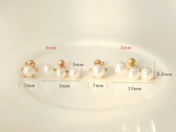 14K Gold Triple Flower Pearl Cartilage Earring 18G16G MinimalBijoux Earrings