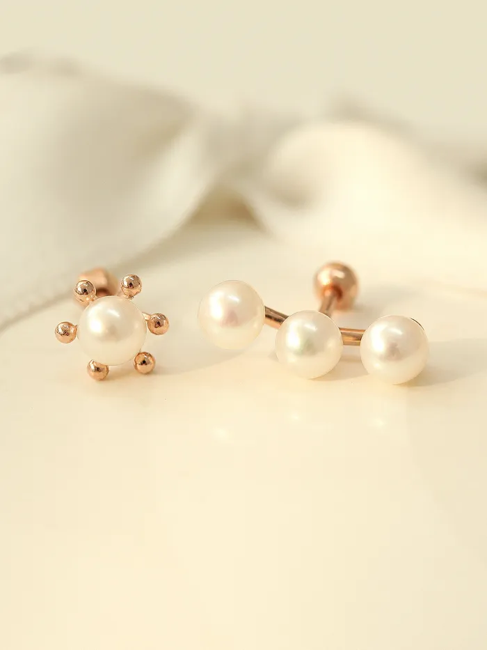 14K Gold Triple Flower Pearl Cartilage Earring 18G16G MinimalBijoux Earrings