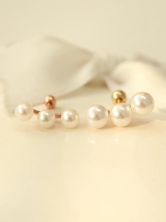14K Gold Triple Flower Pearl Cartilage Earring 18G16G MinimalBijoux Earrings