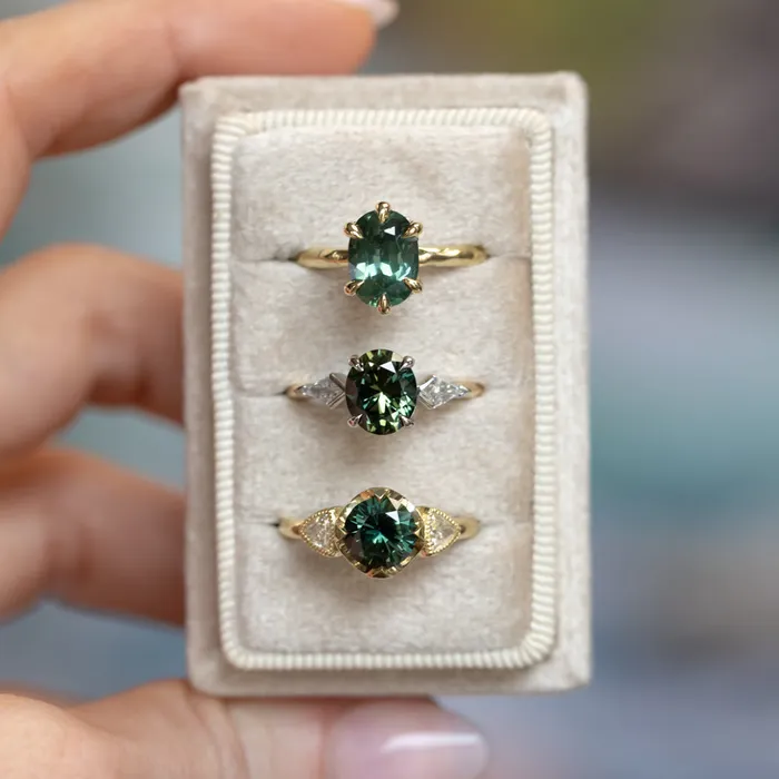 Anueva Jewelry Rings 215ct Oval Australian Sapphire and Natural Kite Diamond Three Stone Ring in Two Tone 18k Yellow and Platinum