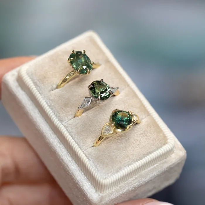 Anueva Jewelry Rings 215ct Oval Australian Sapphire and Natural Kite Diamond Three Stone Ring in Two Tone 18k Yellow and Platinum