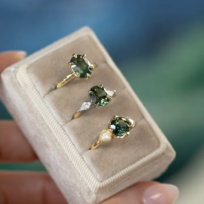 Anueva Jewelry Rings 215ct Oval Australian Sapphire and Natural Kite Diamond Three Stone Ring in Two Tone 18k Yellow and Platinum