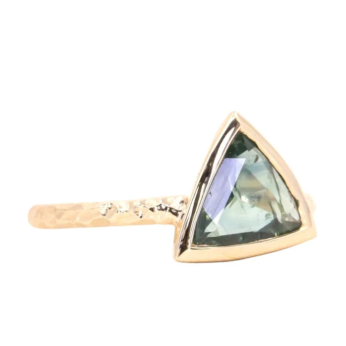 Discovery Gems Rings 124ct Geo Slice Teal Green Sapphire Evergreen Low Profile Bezel Solitaire Ring in 14k Yellow Gold