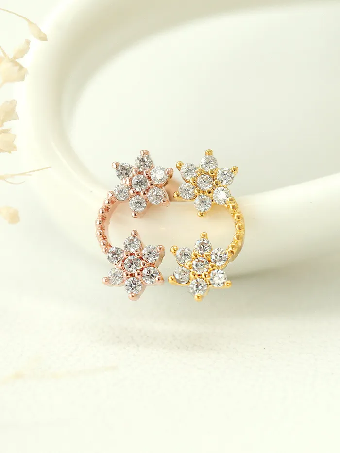 Double Flower Cartilage earring MinimalBijoux Earrings