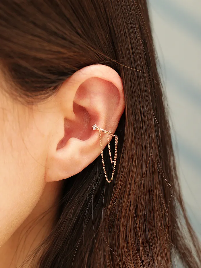 Earrings MinimalBijoux 14K Gold 2 Line Chain Conch Hoop Earring