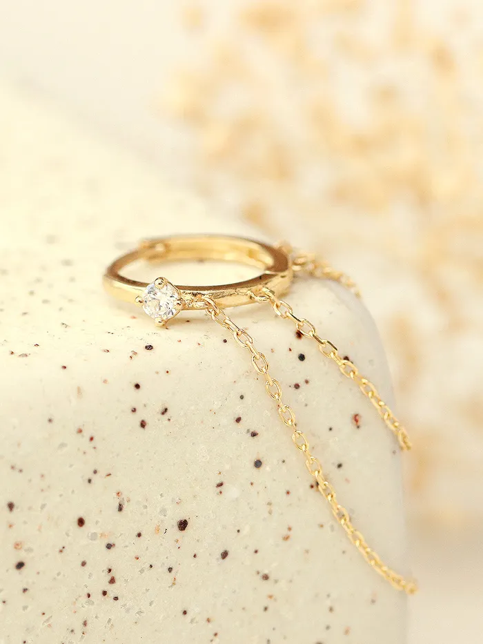 Earrings MinimalBijoux 14K Gold 2 Line Chain Conch Hoop Earring