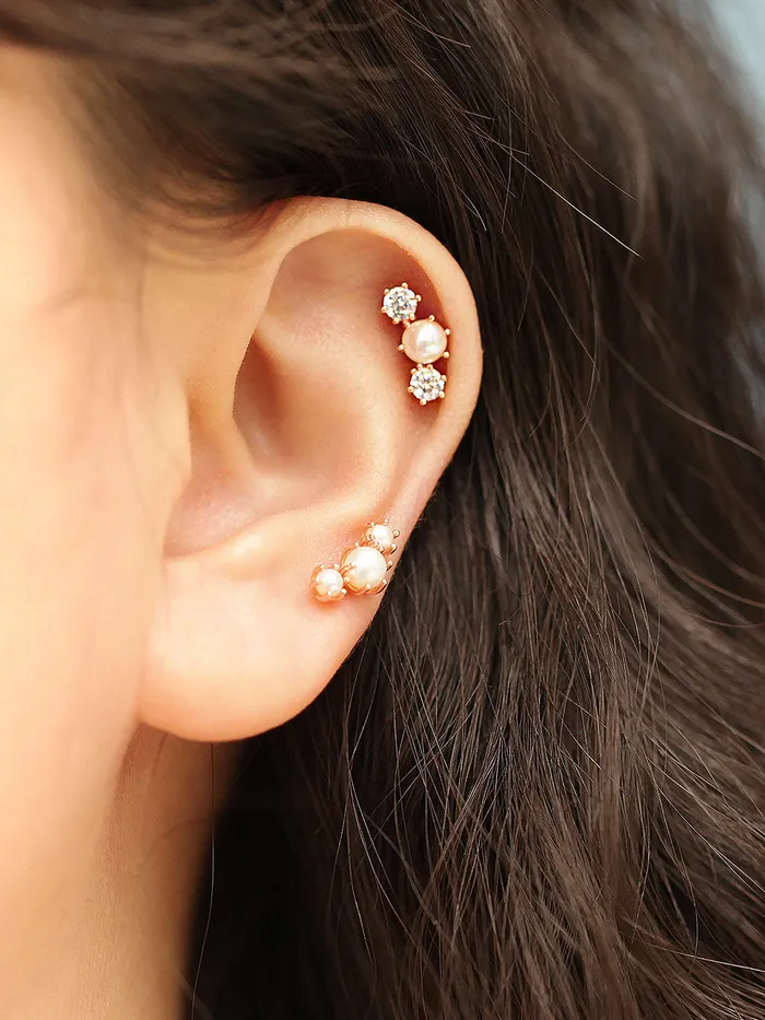 Earrings MinimalBijoux 14K Gold Crown Triple Pearl Cubic Cartilage Earring 20G18G16G