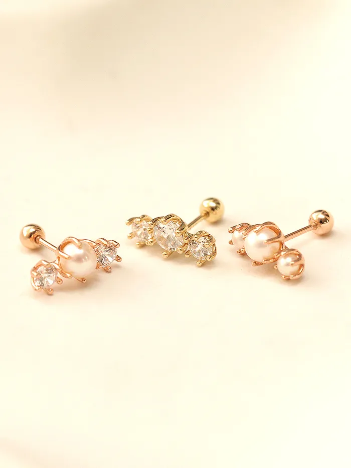 Earrings MinimalBijoux 14K Gold Crown Triple Pearl Cubic Cartilage Earring 20G18G16G