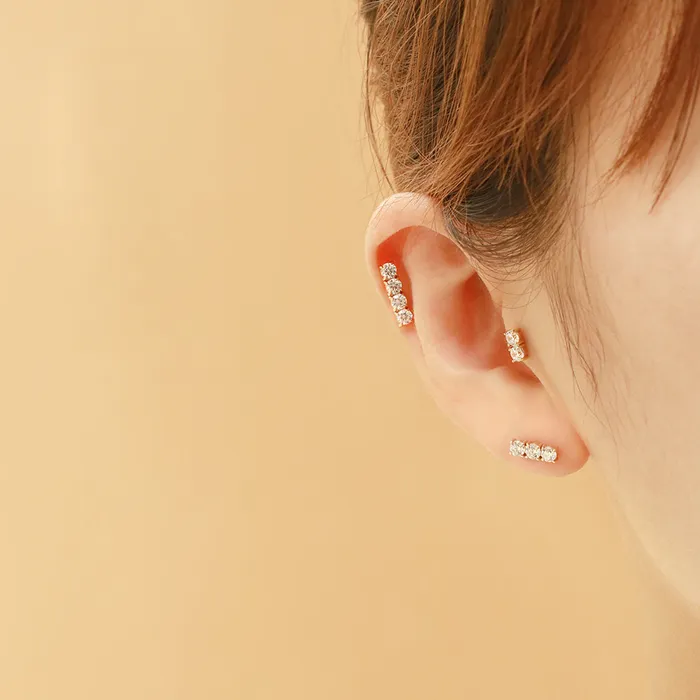 Earrings MinimalBijoux 14K Gold Crystal Bar Cartilage Earring 20G18G16G