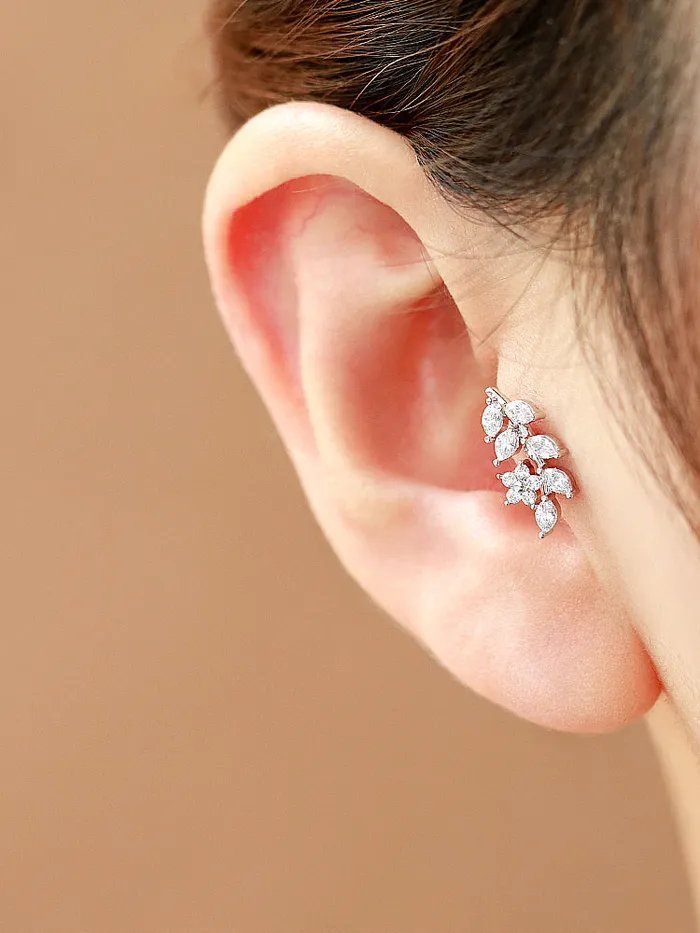 Earrings MinimalBijoux Flower Leaf Cartilage earring