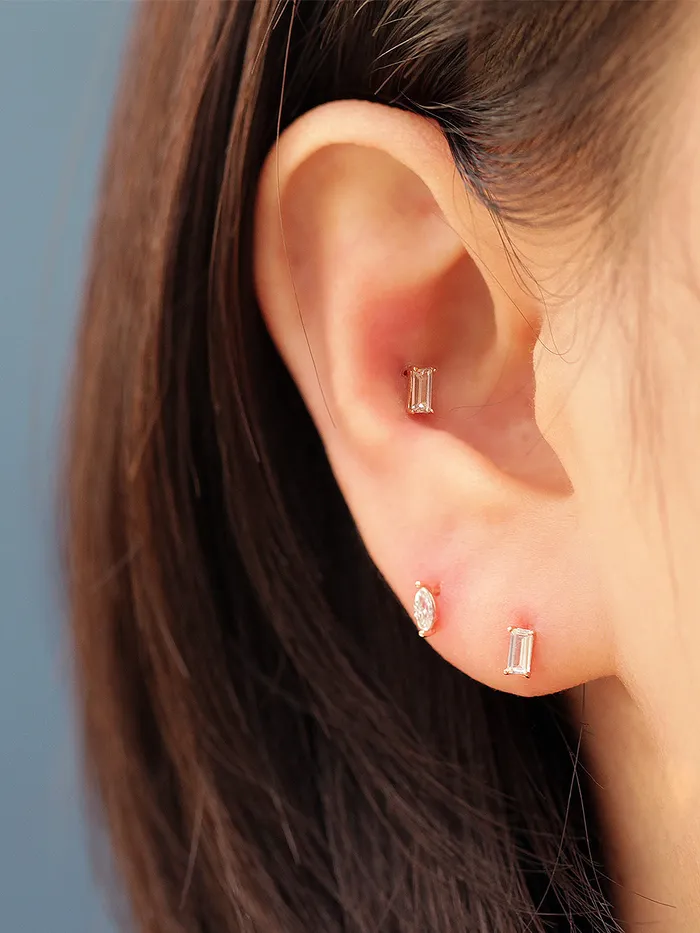 MinimalBijoux 14K gold Mini Oval Square Cubic cartilage earring 20g Earrings