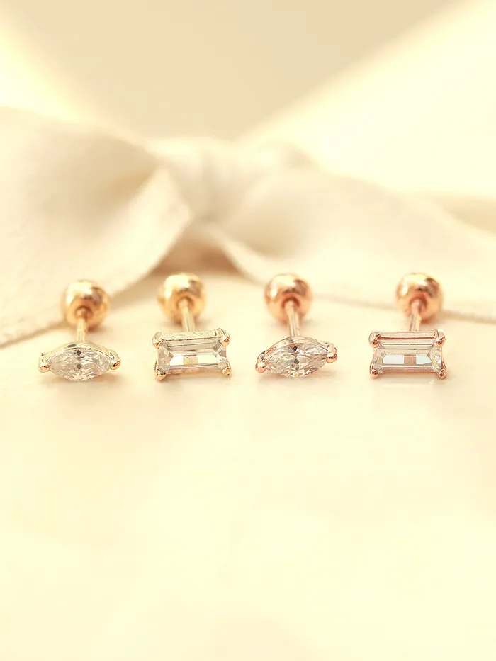 MinimalBijoux 14K gold Mini Oval Square Cubic cartilage earring 20g Earrings
