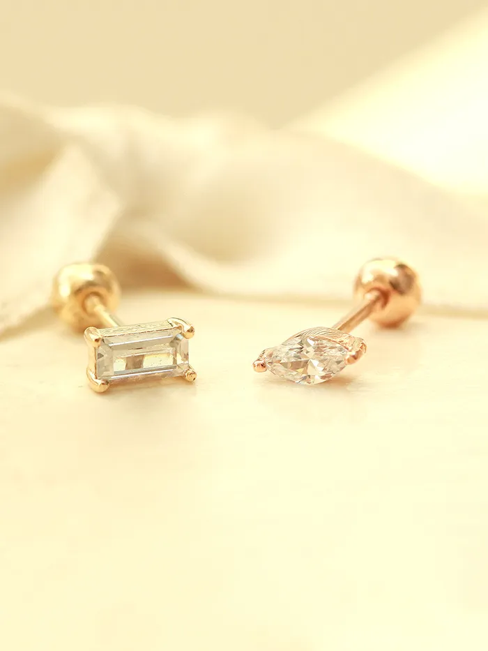 MinimalBijoux 14K gold Mini Oval Square Cubic cartilage earring 20g Earrings